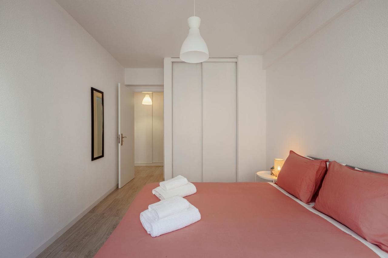 Elegant 3 Bedroom Apt - City Centre - Garage - Metro Lisboa Exterior foto