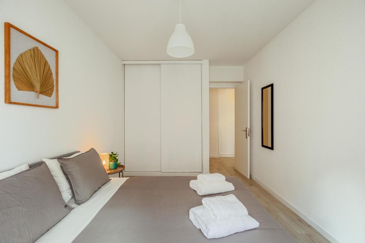 Elegant 3 Bedroom Apt - City Centre - Garage - Metro Lisboa Exterior foto