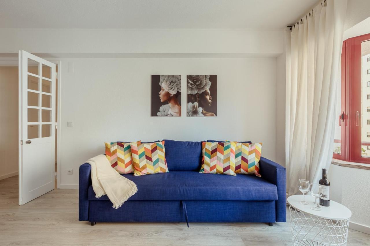 Elegant 3 Bedroom Apt - City Centre - Garage - Metro Lisboa Exterior foto